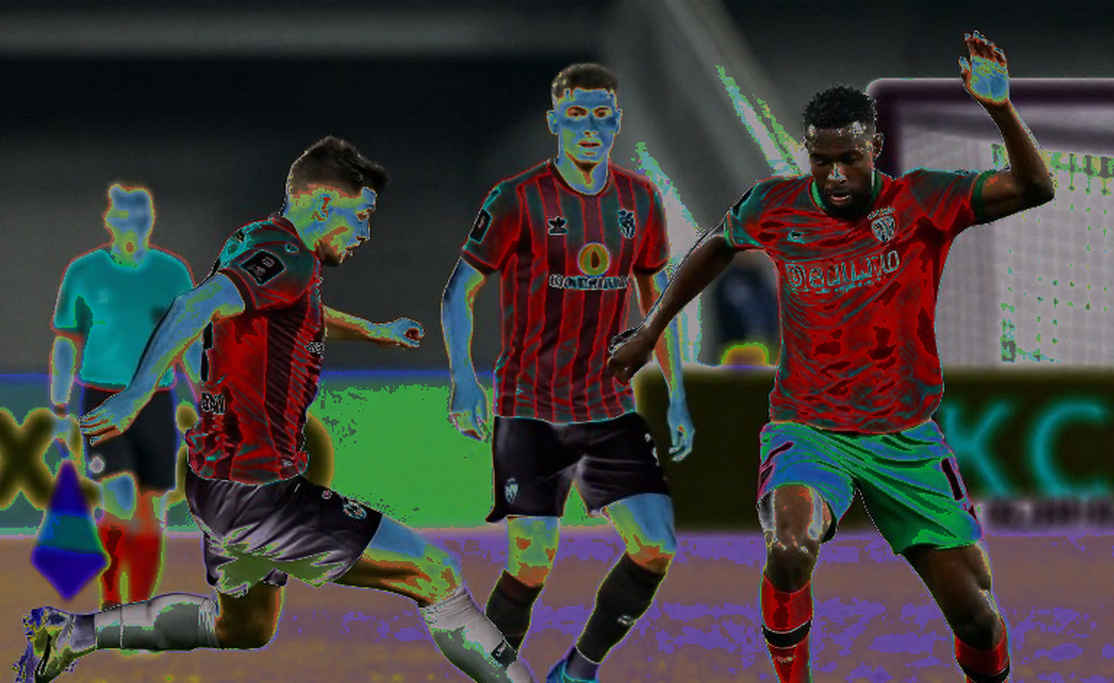 দুই মিনিটের সিদ্ধান্ত, পাঁচ হারের ছায়া: পুমাসের রেফারি বিতর্কের আসল হিসাব