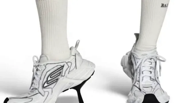 Balenciaga Rilis Sneaker Heels: Nyeleneh, Unik, atau Cuma Cari Sensasi?